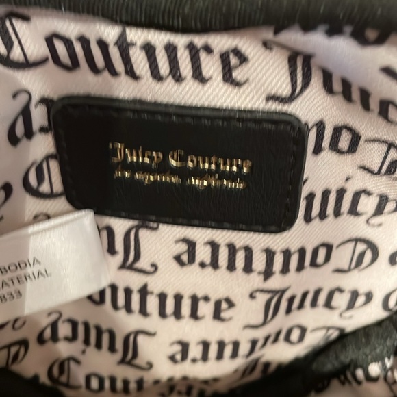 NWOT Juicy Couture Silver & Black with Sherpa Heart Crossbody Bag - Picture 6 of 7